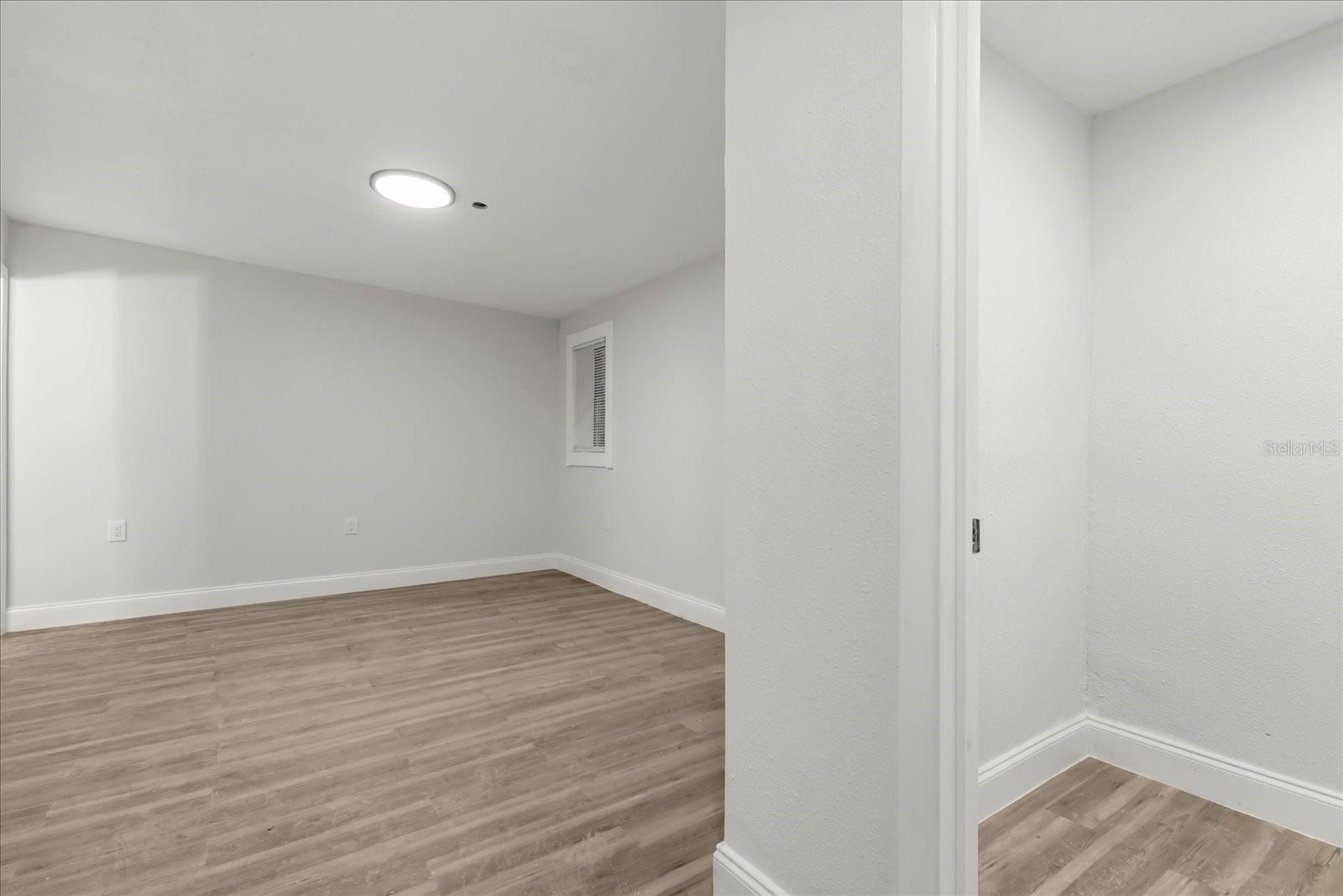 Master Walk In Closet