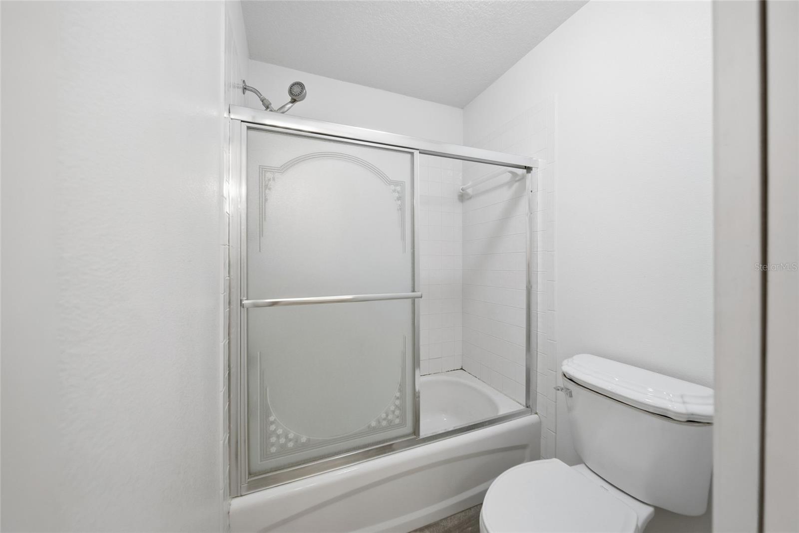 Primary Ensuite Bath