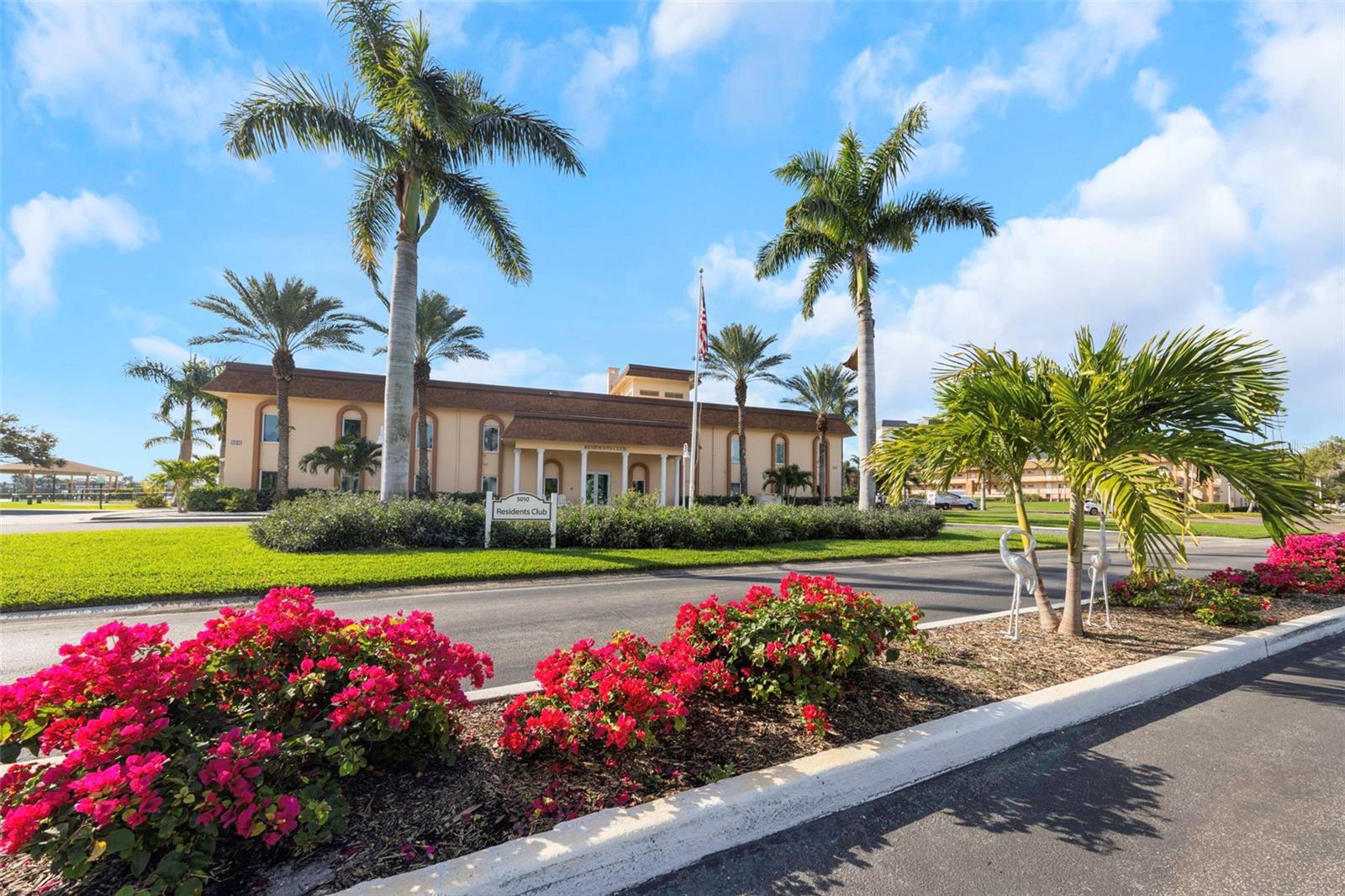 Residents Club - RIGHT NEXT DOOR!