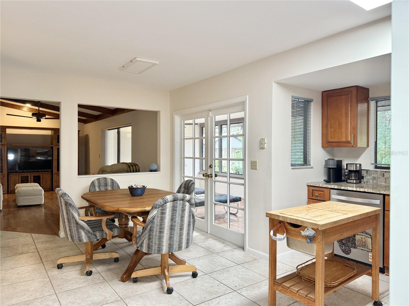 Kitchen and Dinette Areas