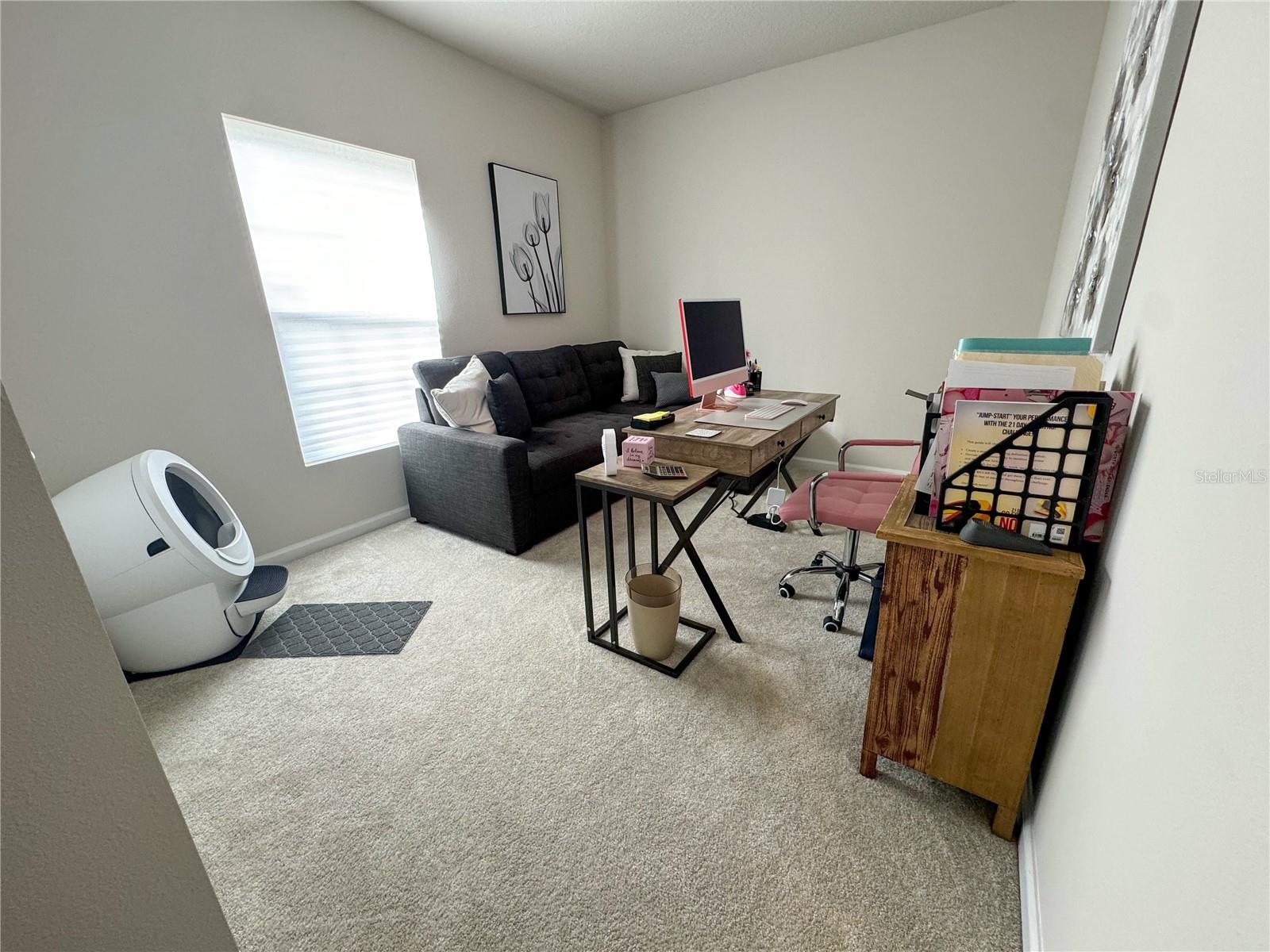 2nd Bedroom/Office