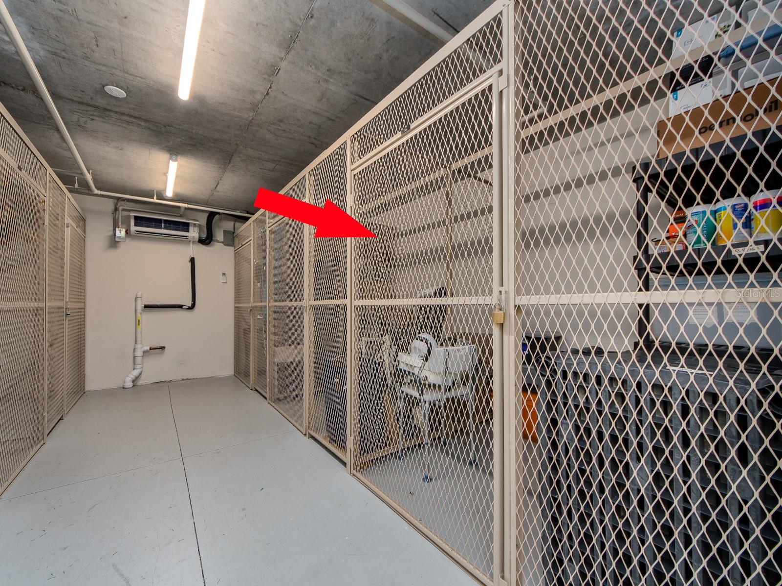 stotage large 8x8 air conditioned