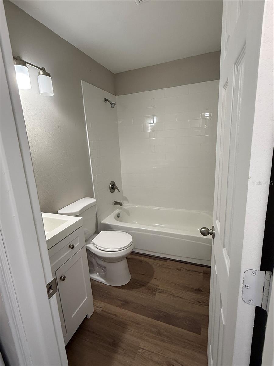 2nd Bathroom