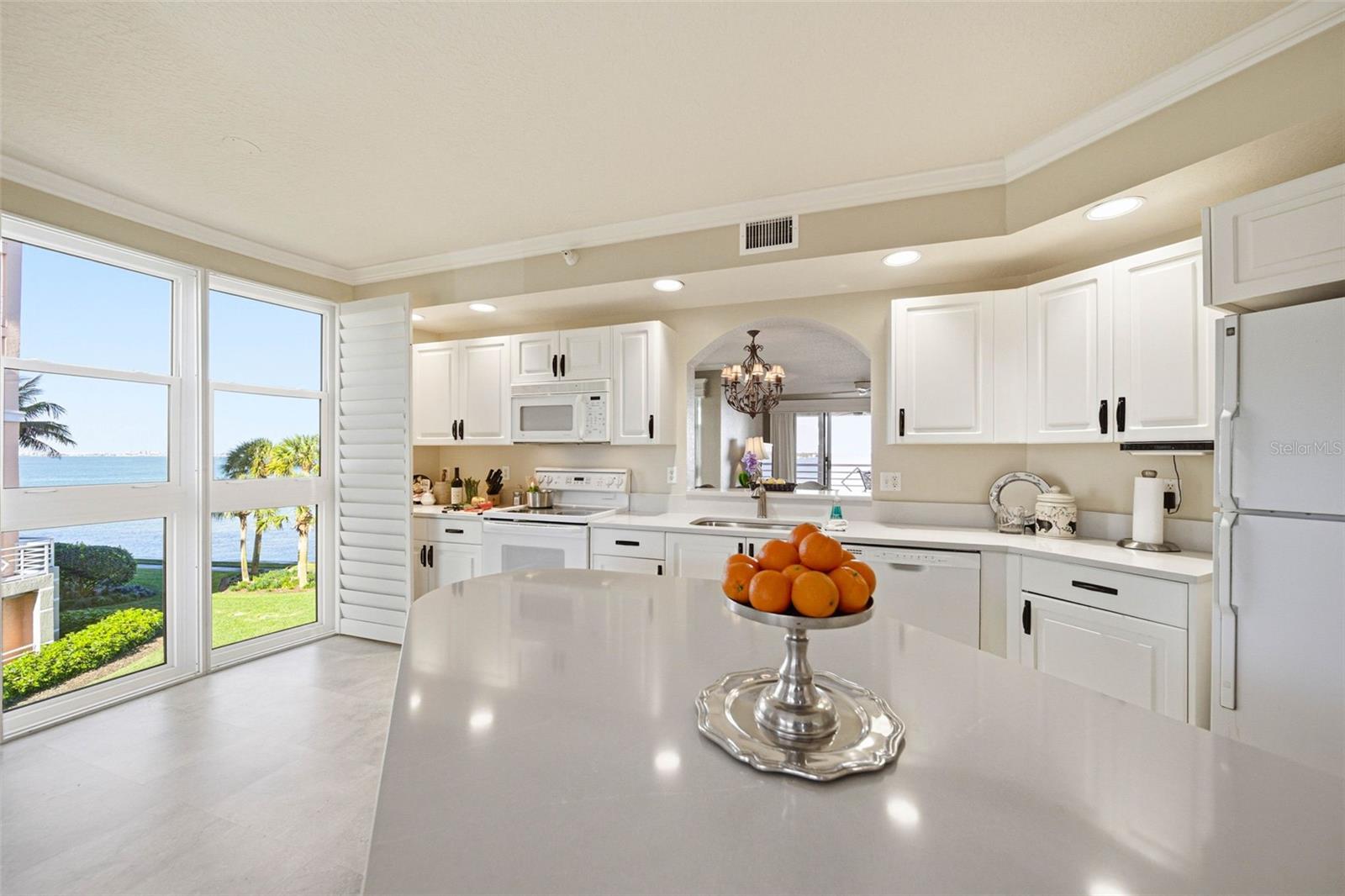 Floor to Ceiling Glass In Kitchen/Nook