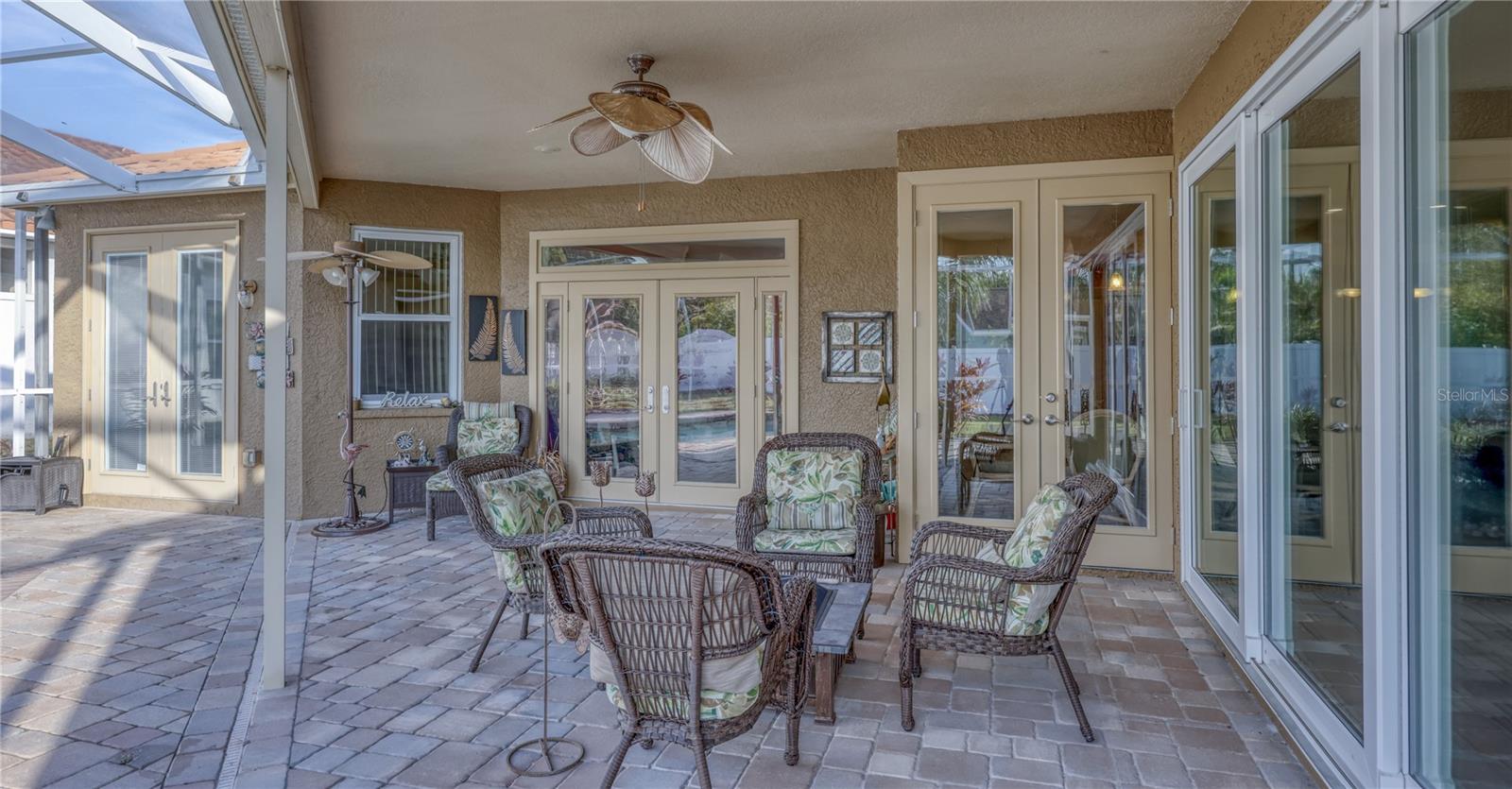 Oversized, Covered & Screened In!