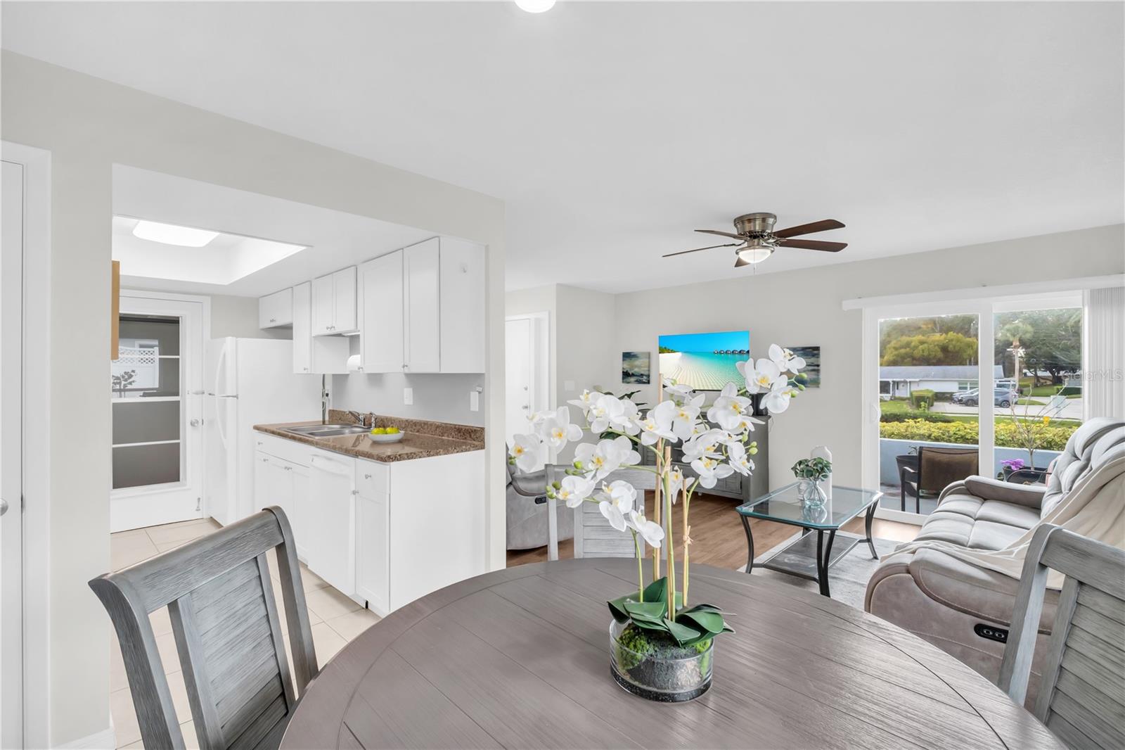 Smart arrangement for comfort and function~