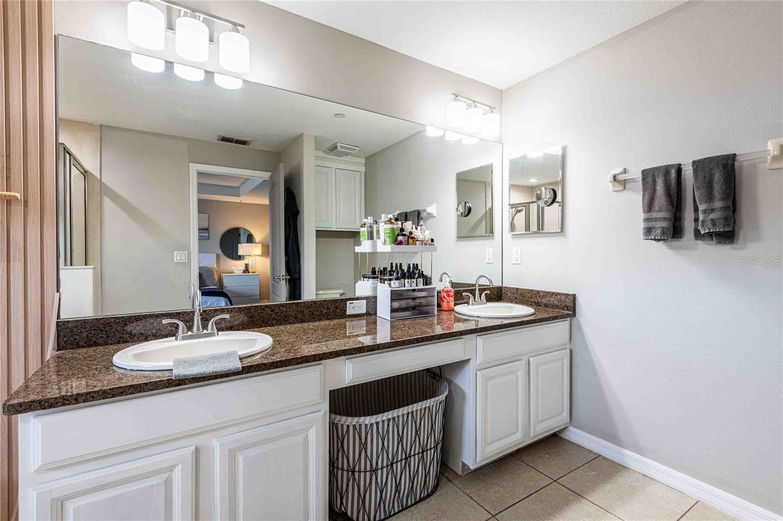 Double vanity in this primary bath