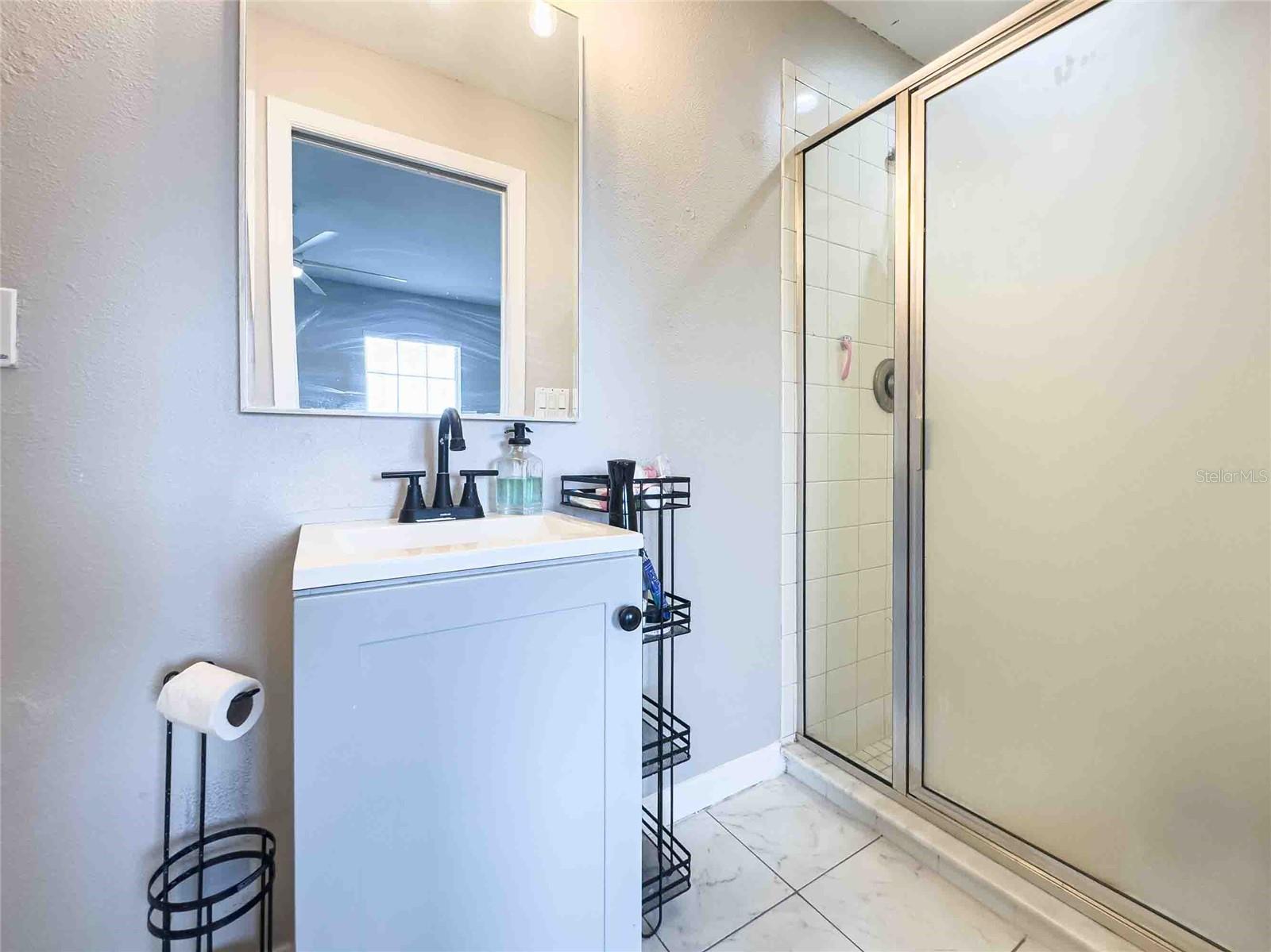 En suite bathroom for the 4th bedroom