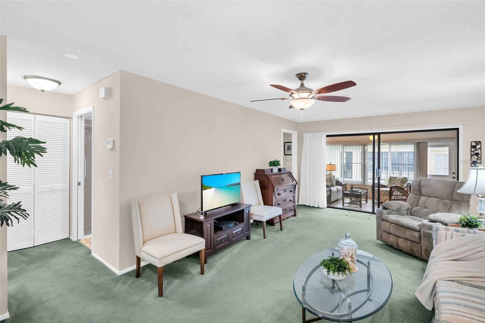 Main living perfectly tucked between split bedrooms & kitchen~