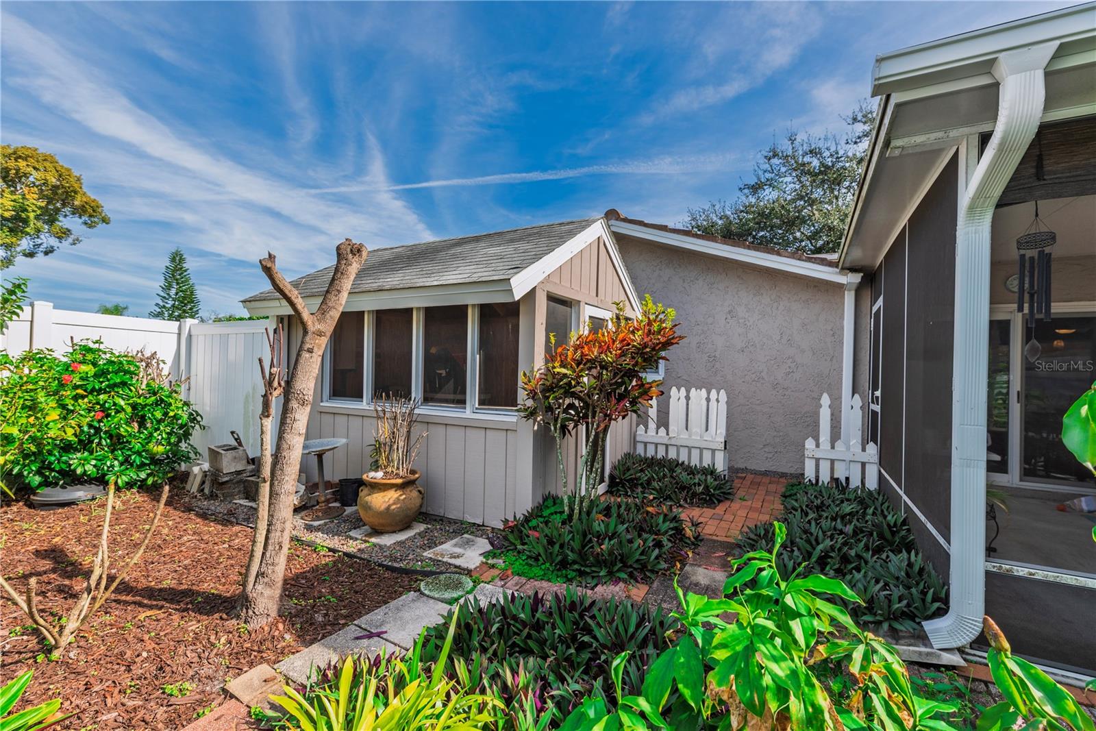 She-shed and garden.