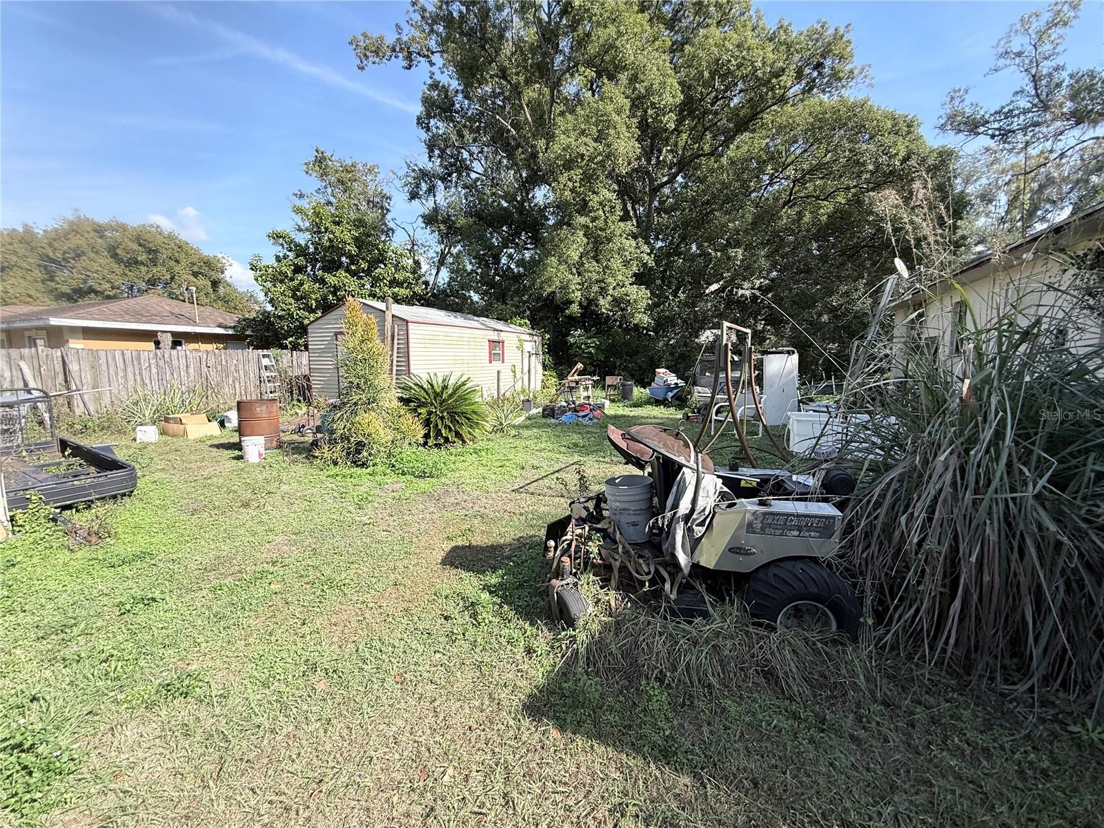 Back yard @ 1602 E Calhoun St, Plant City , FL 33563