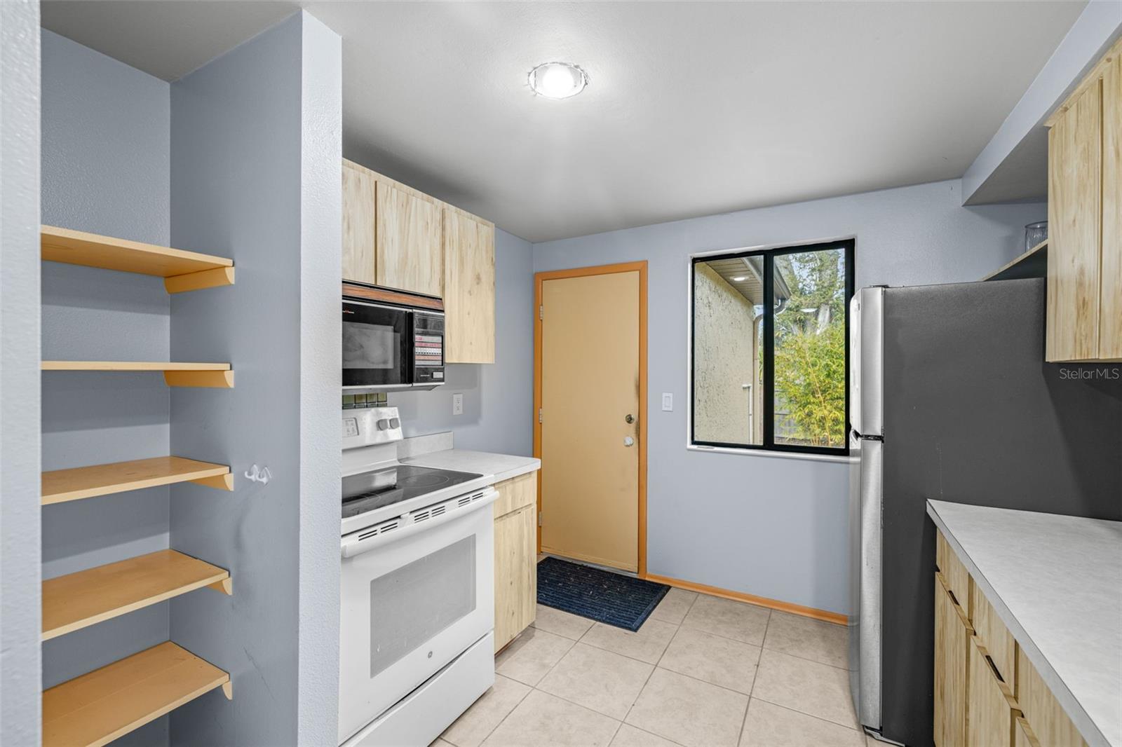 Kitchen with access to Garage