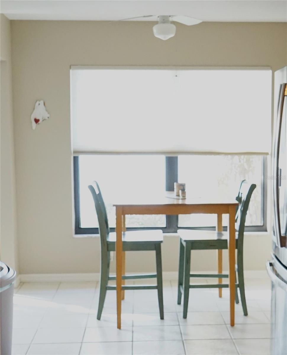 breakfast area with a view to pond