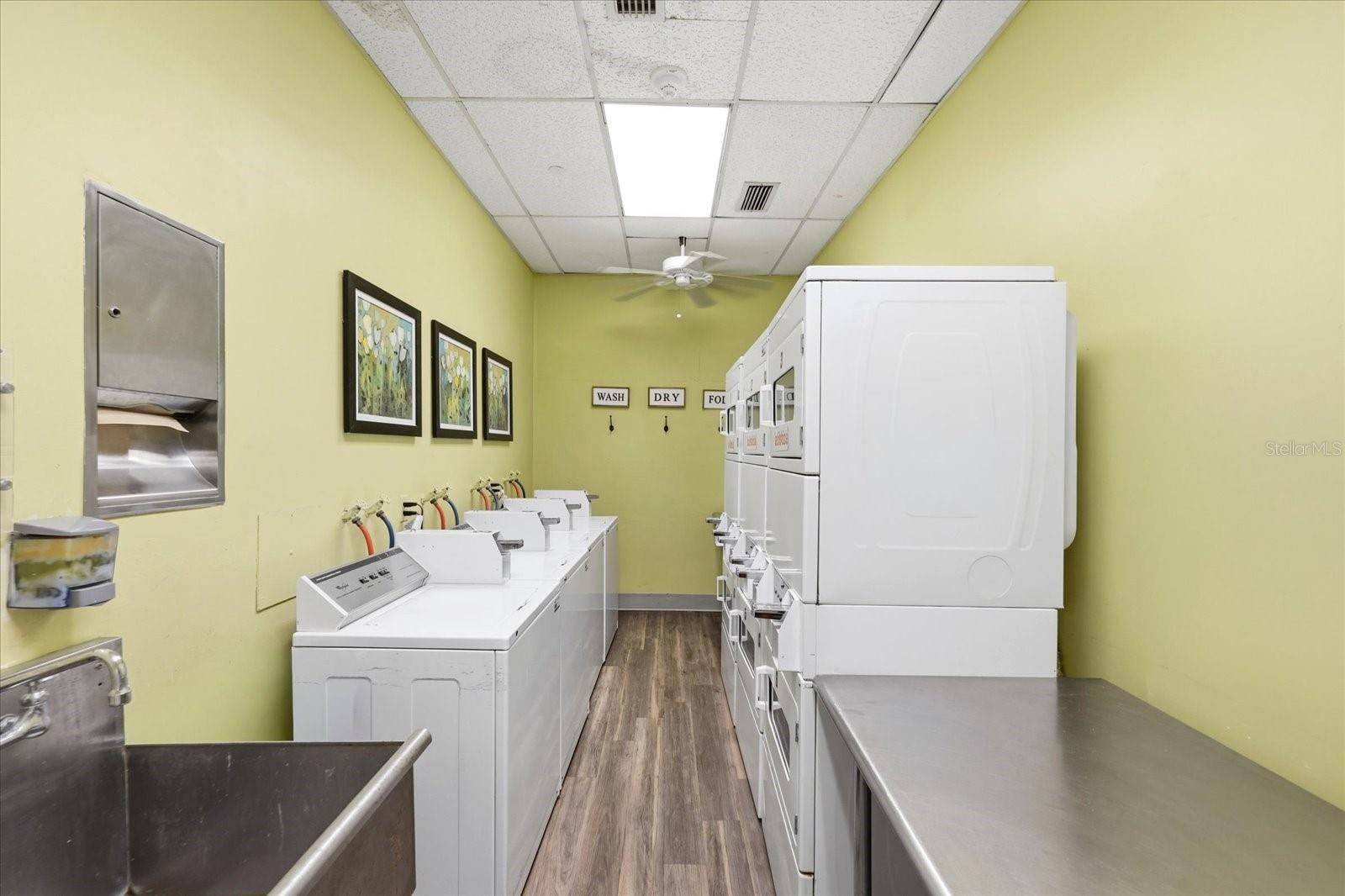 Extra in building laundry