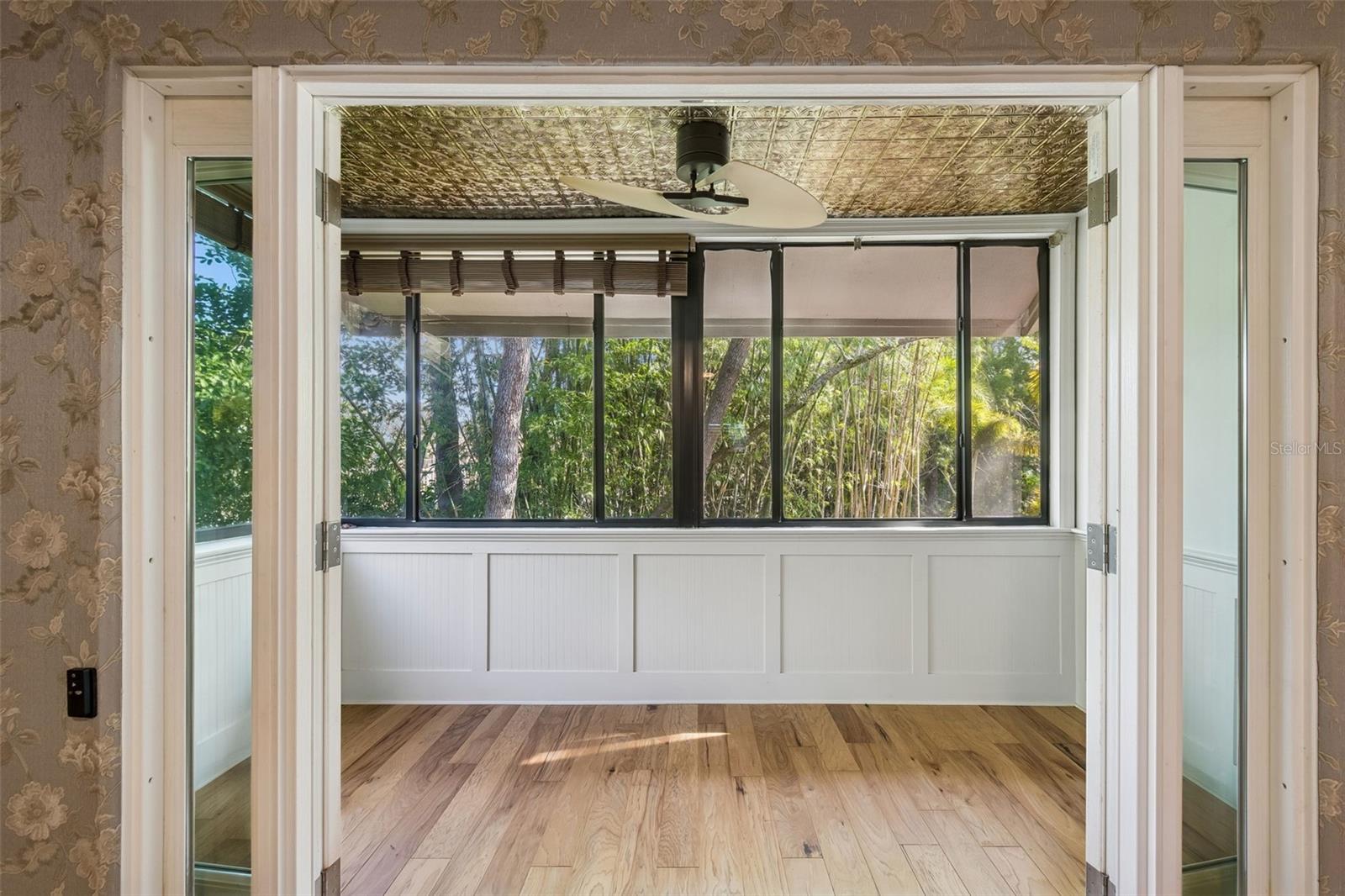 Main bedroom sun/sitting room