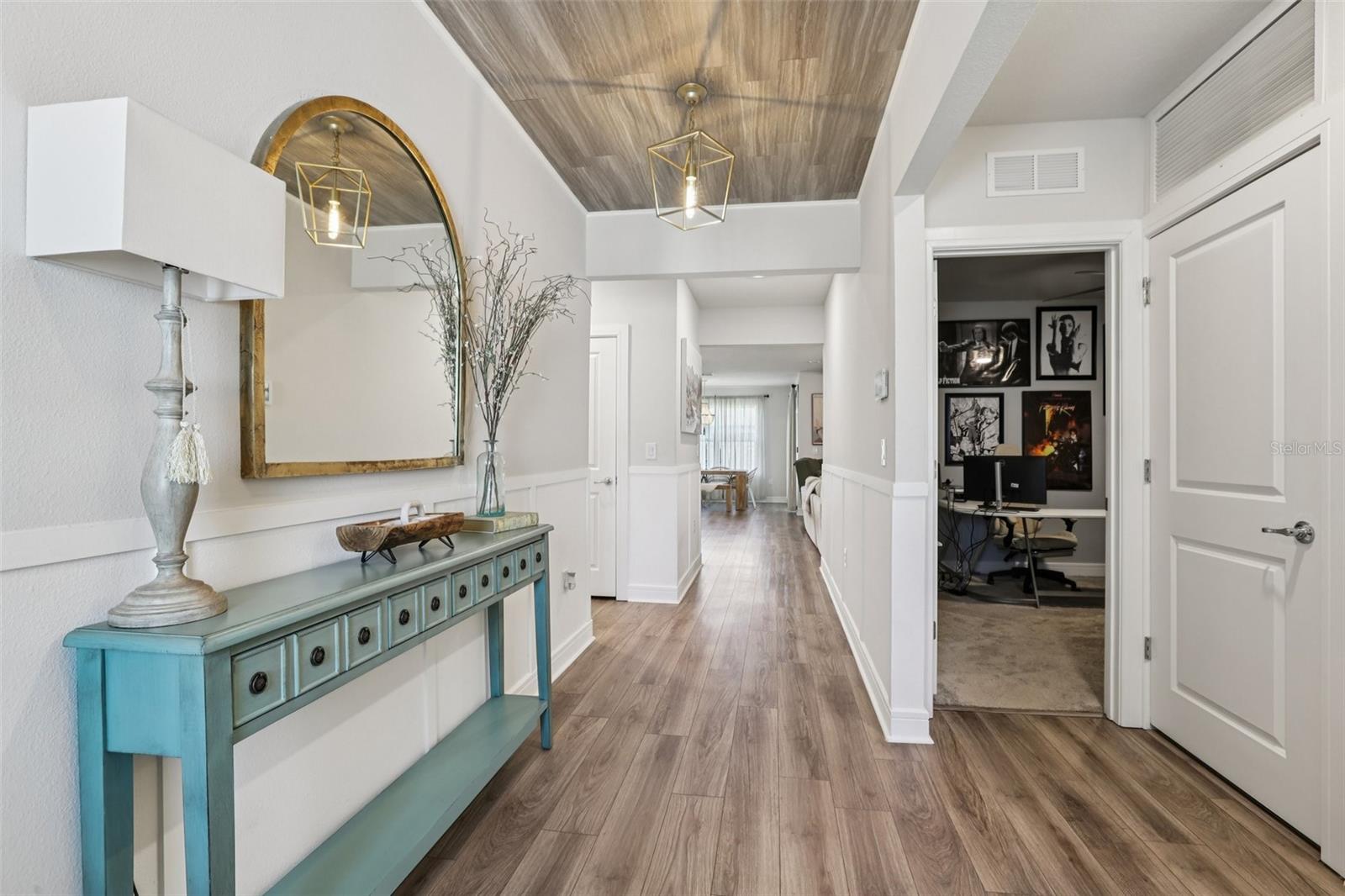 Warm, Welcoming Entry