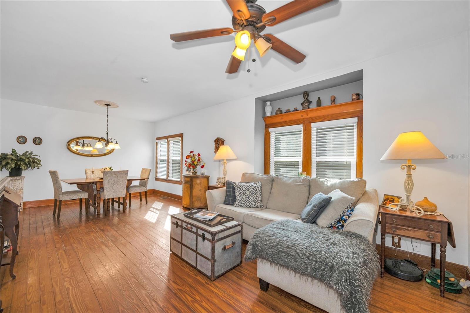 Living/Dining room combo