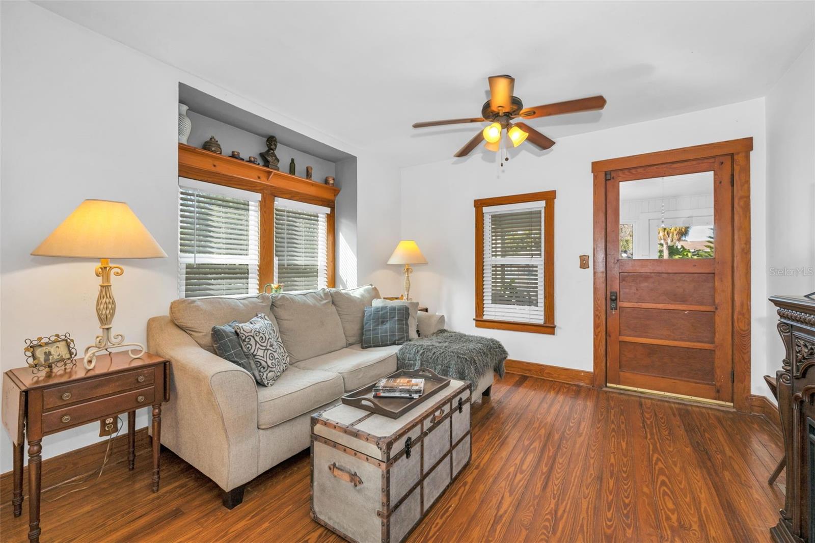 Living/Dining room combo