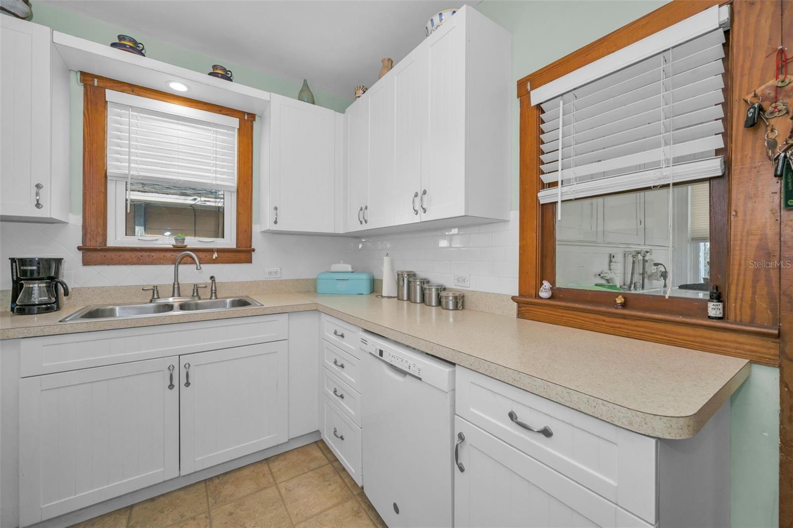 Kitchen has large walk-in pantry