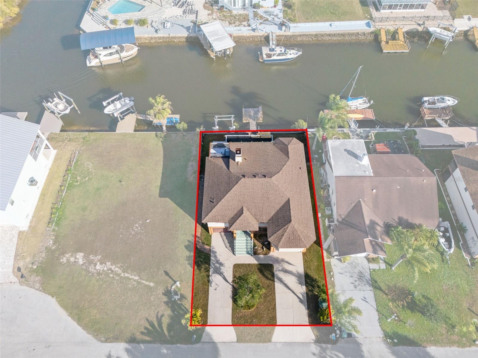 Situated on a Canal Just Minutes from the Gulf of America