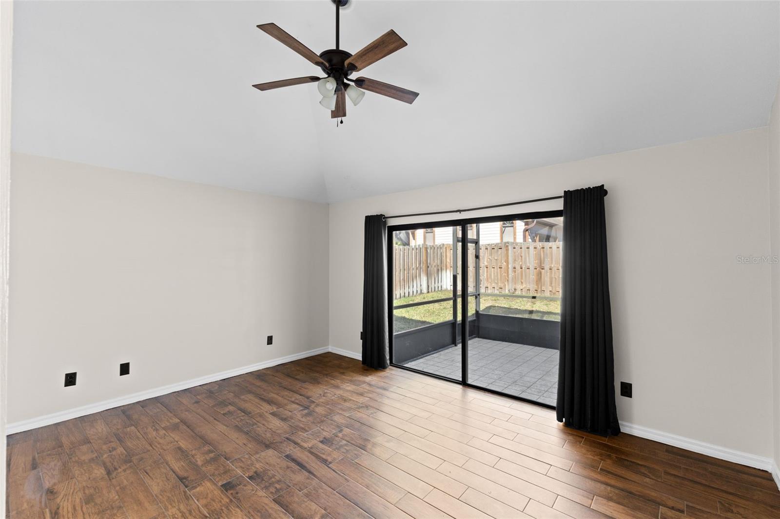 High ceilings in Master