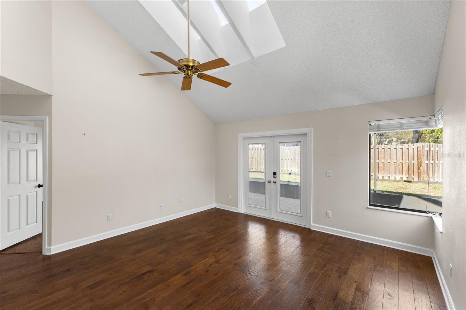 volume Ceilings in spacious family room
