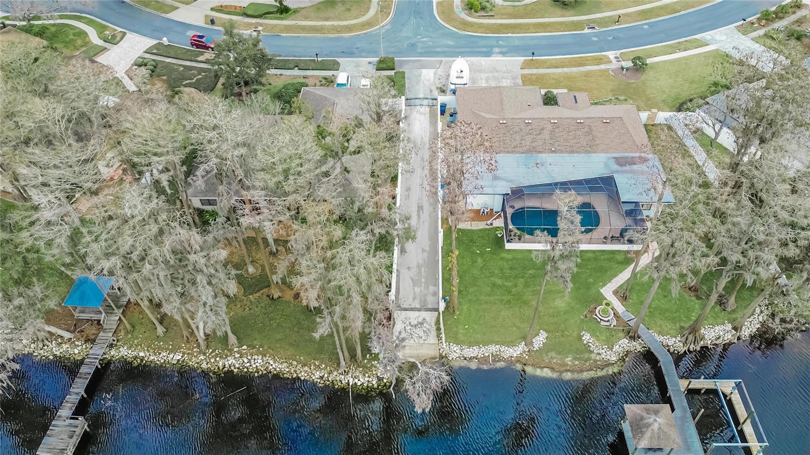 Boat Ramp for 13206 Tifton Dr, Tampa, FL 33618 Stellar MLS TB8464026