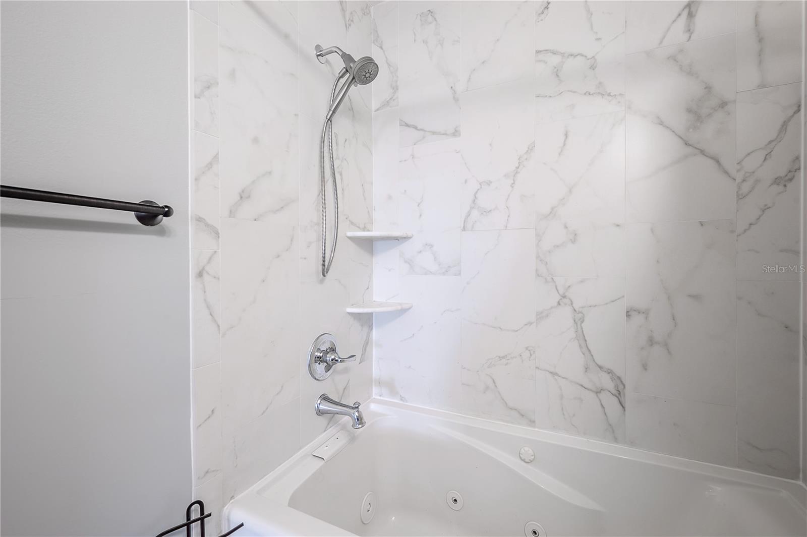 Guest Bathroom & Jetted Bath Tub