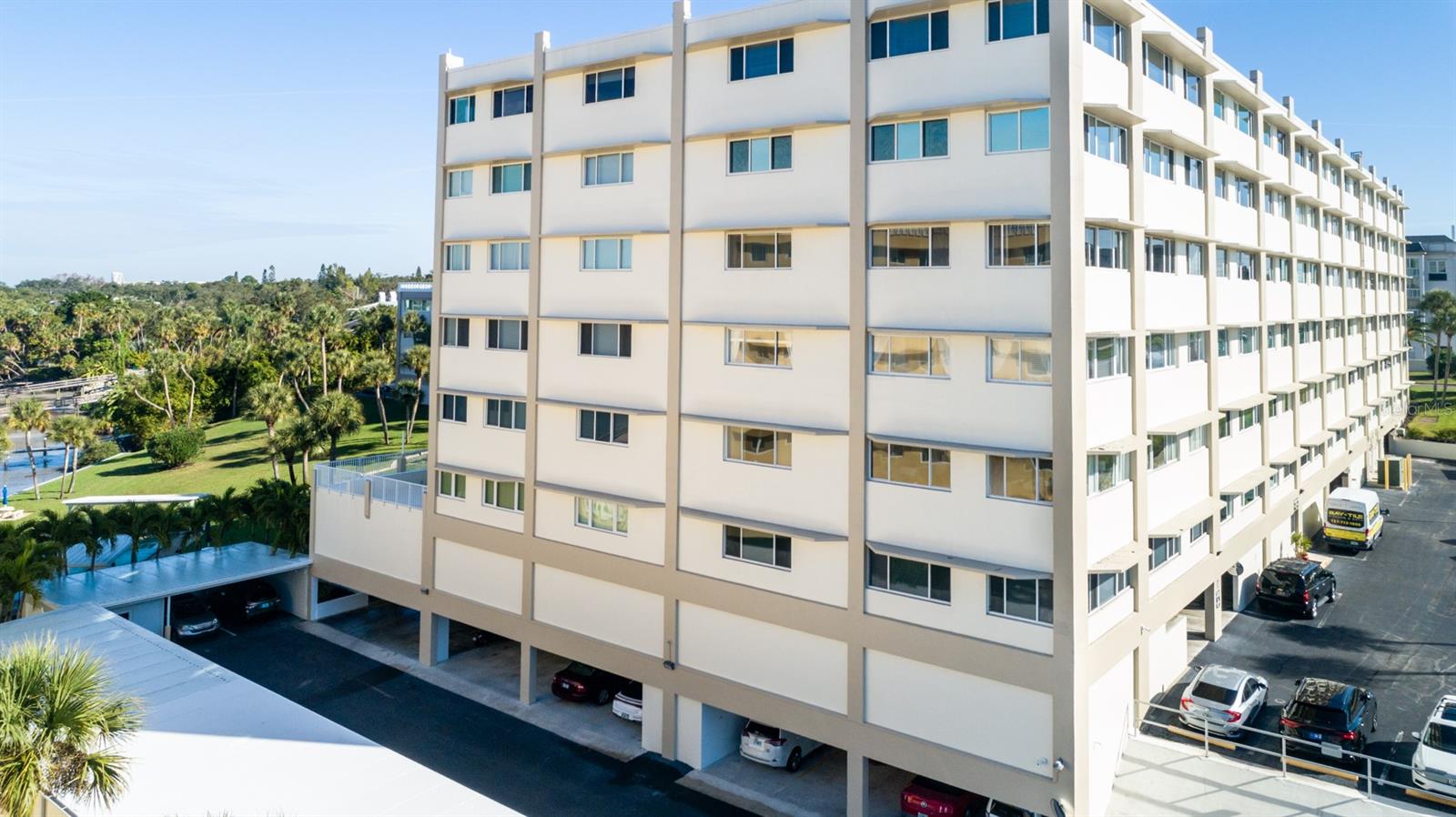 604A - Penthouse Floor, Updated & Turnkey!