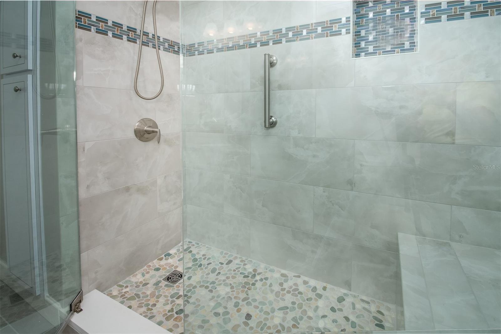 Updated Guest Bathroom!