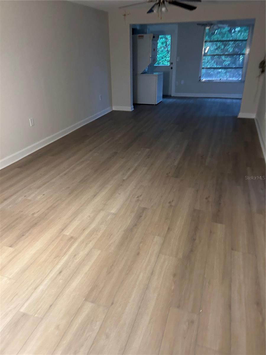 Great room-living/dining