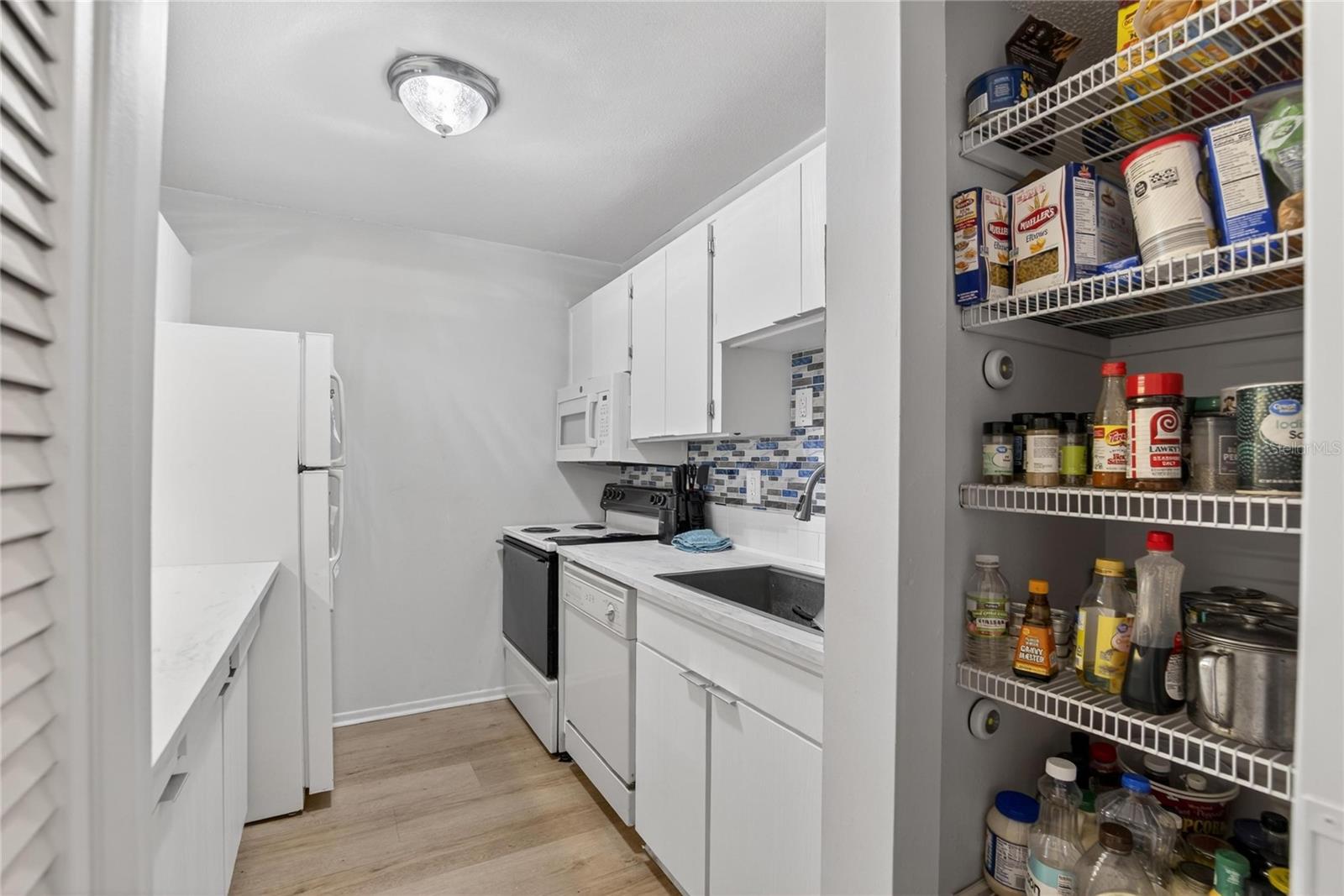 Kitchen Pantry