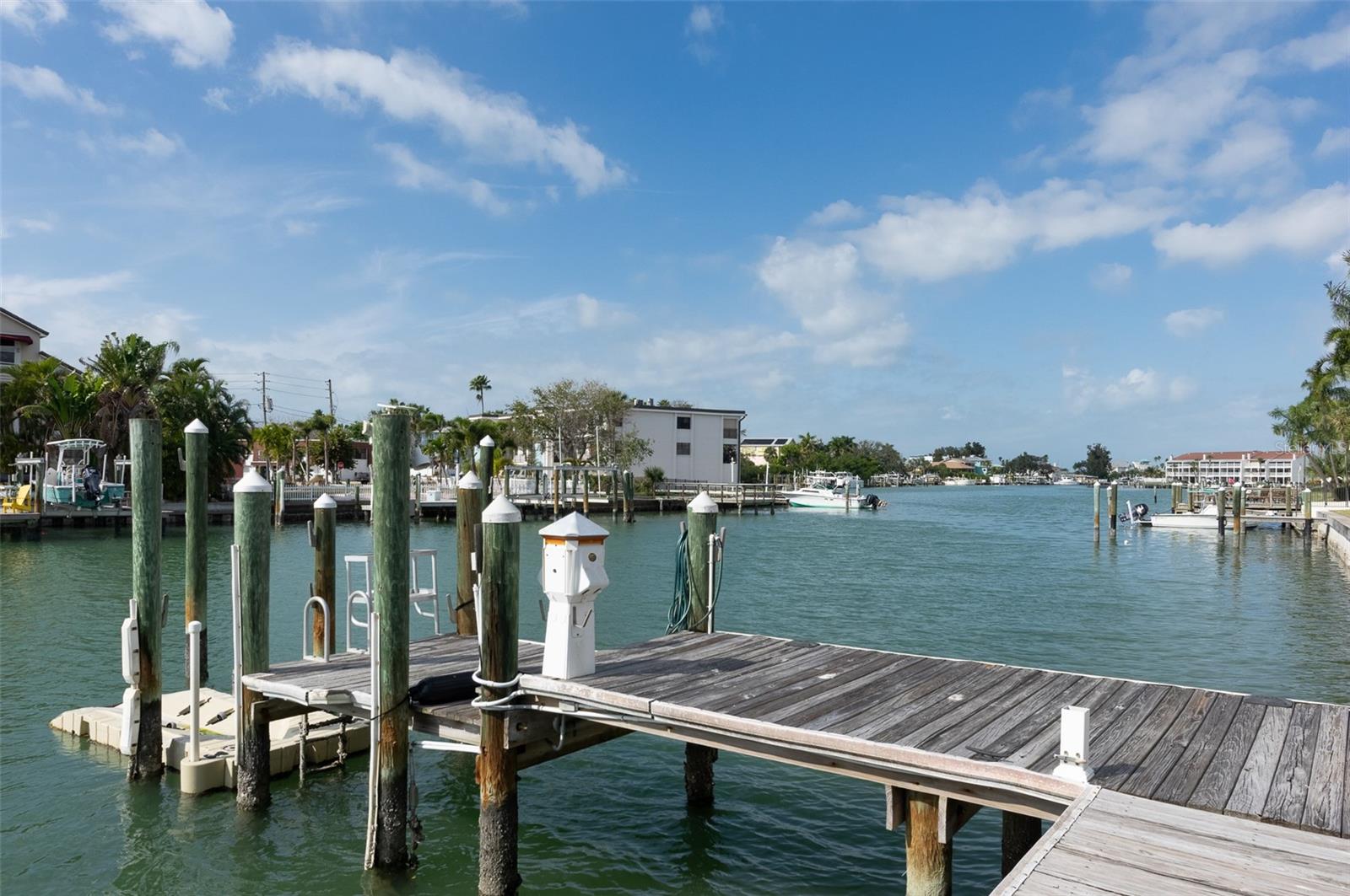 Deeded Boat LiftDeeded Boat Slip