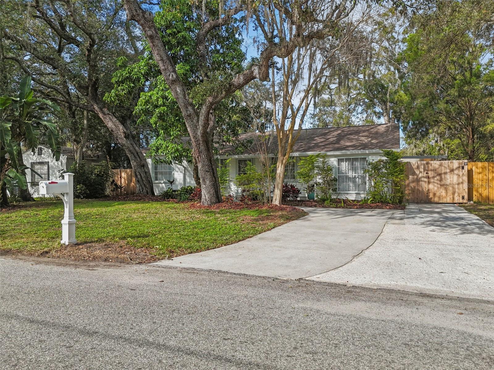 Driveway/Parking Pad