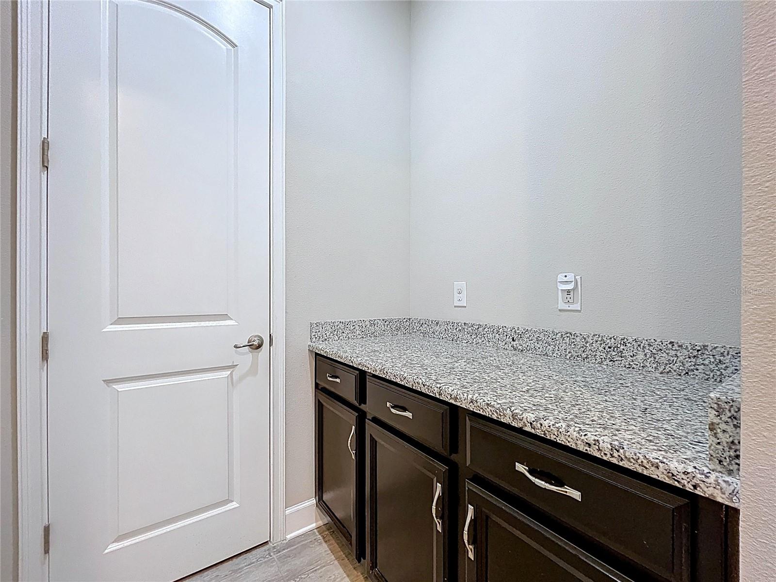 DROP ZONE ENTRANCE FROM GARAGE