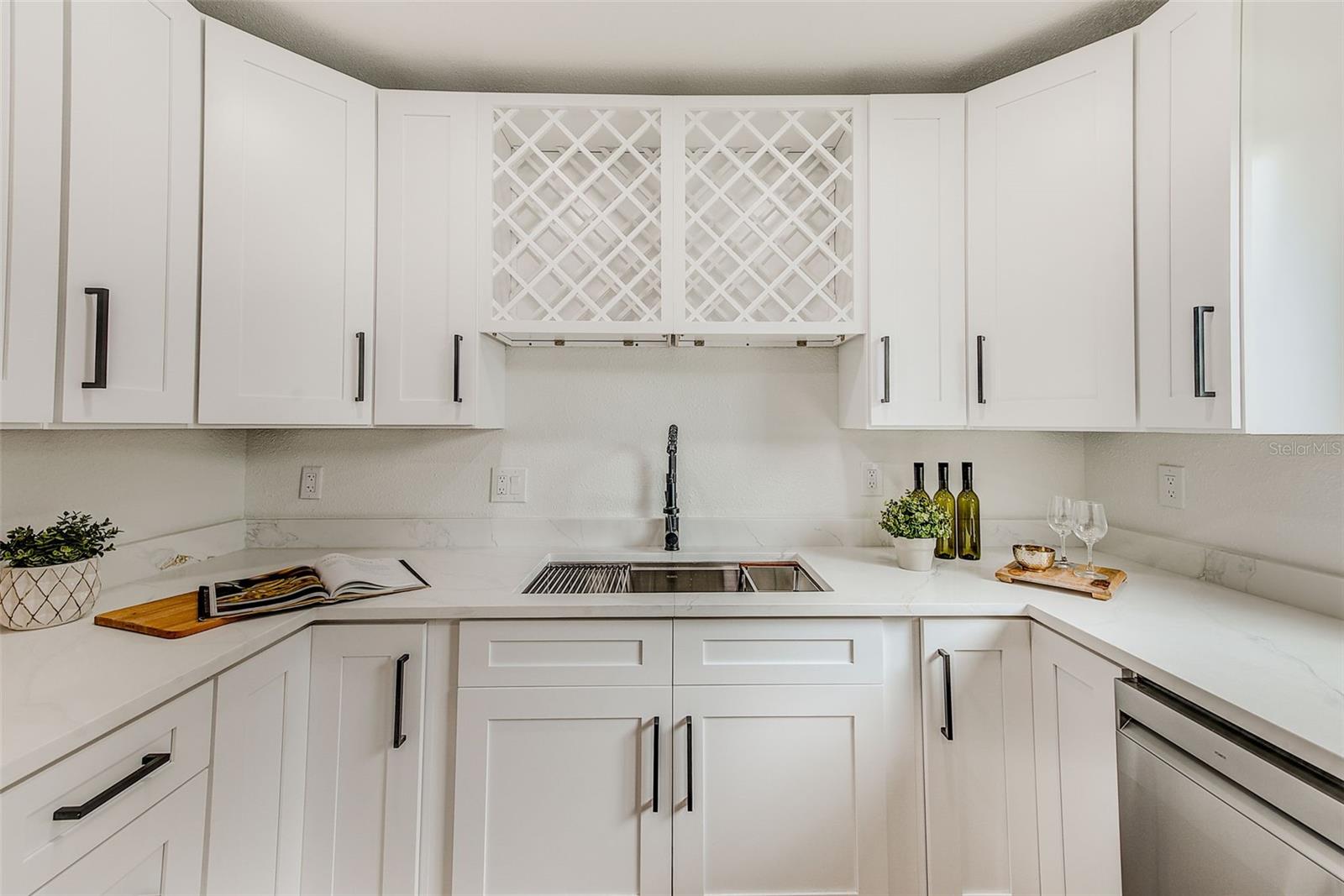 New Kitchen Cabinets , Appliances, and Quartz