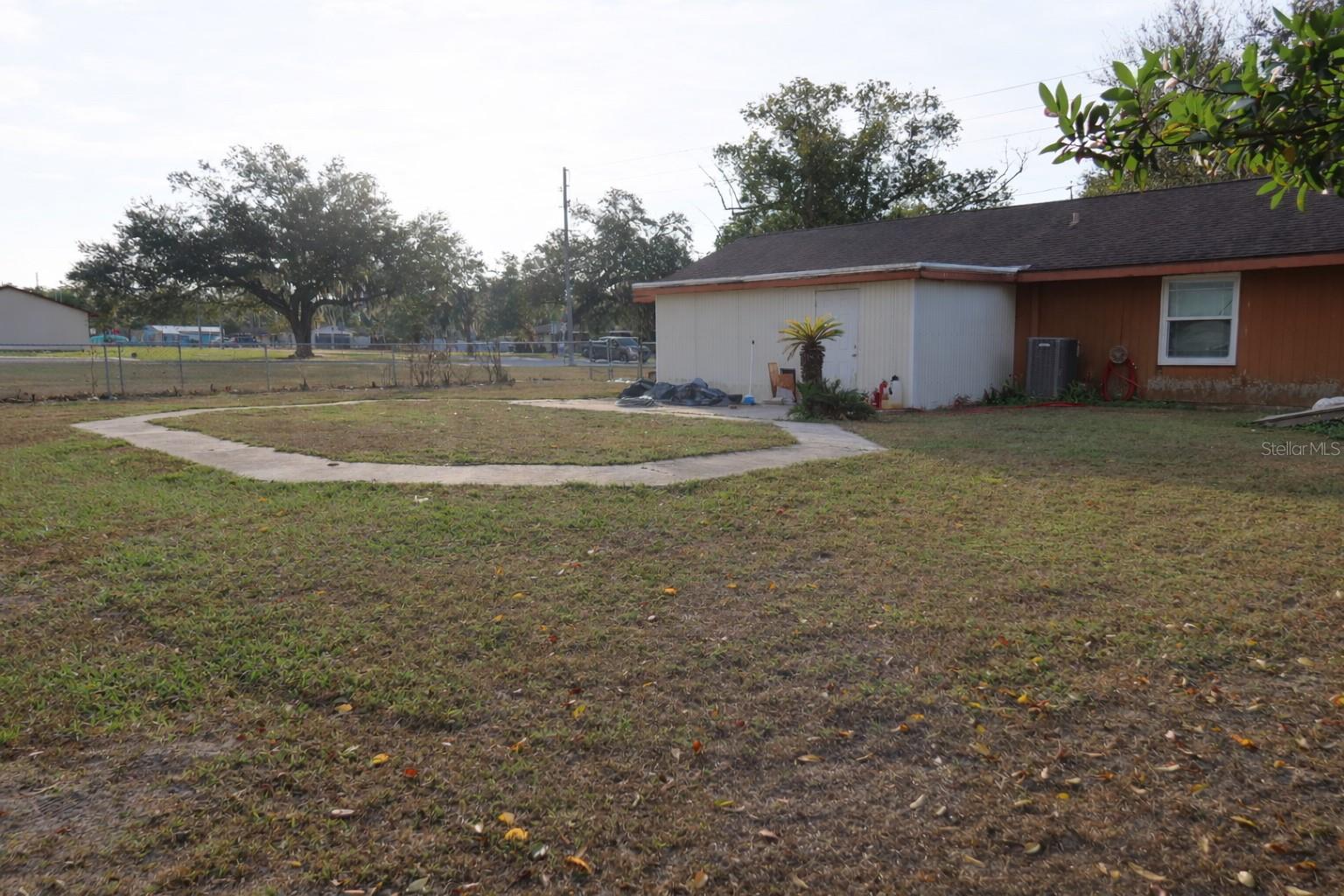 Spacious Fenced in Yard