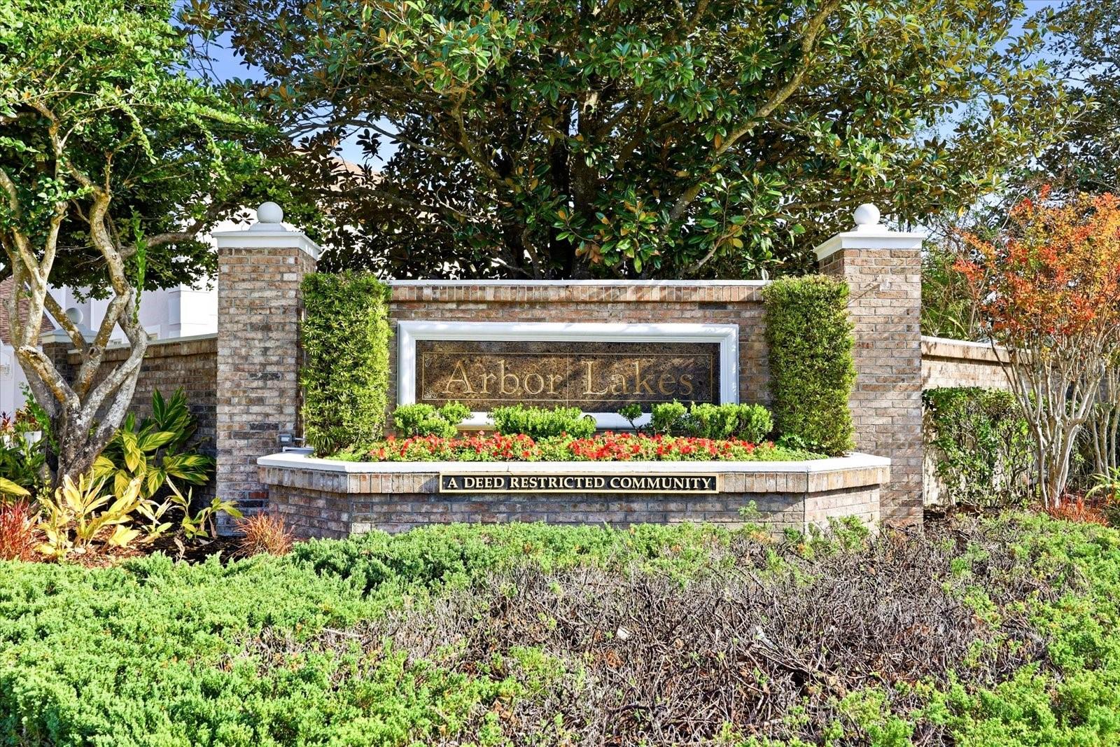 South Mobley Arbor Lakes Entrance Sign