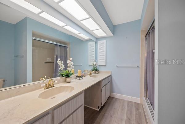 Spacious Master Bath with double sinks n/shower