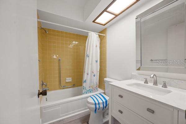 Second Bath with Tub