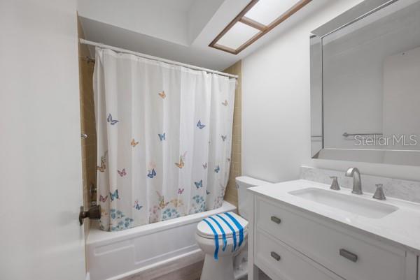 Second Bath with Tub