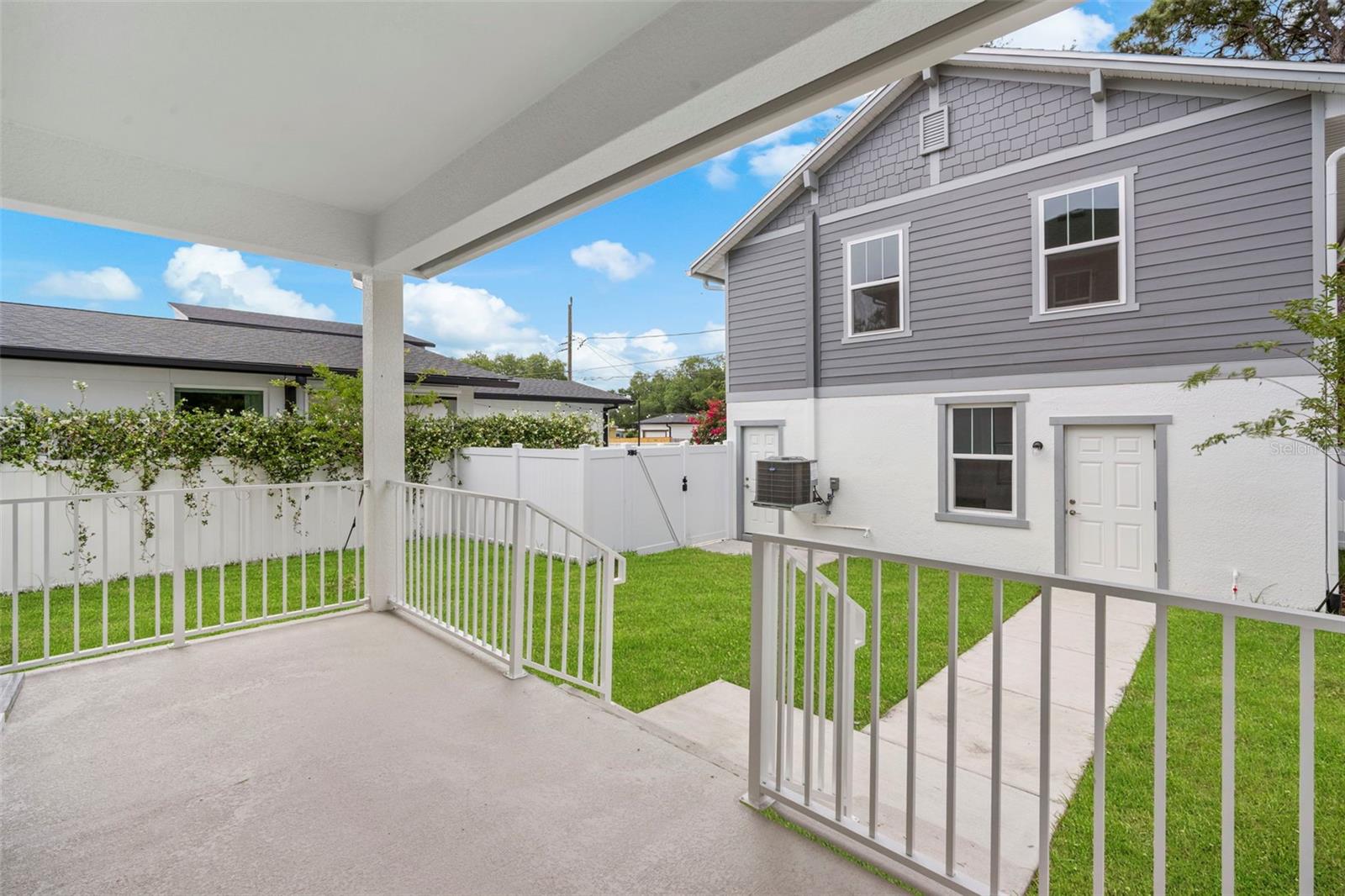 Backyard Lanai leading to ADU