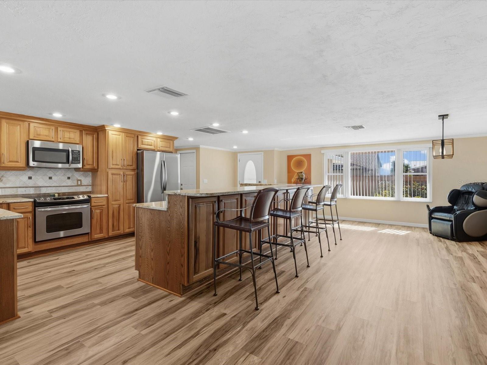 Breakfast Bar Island