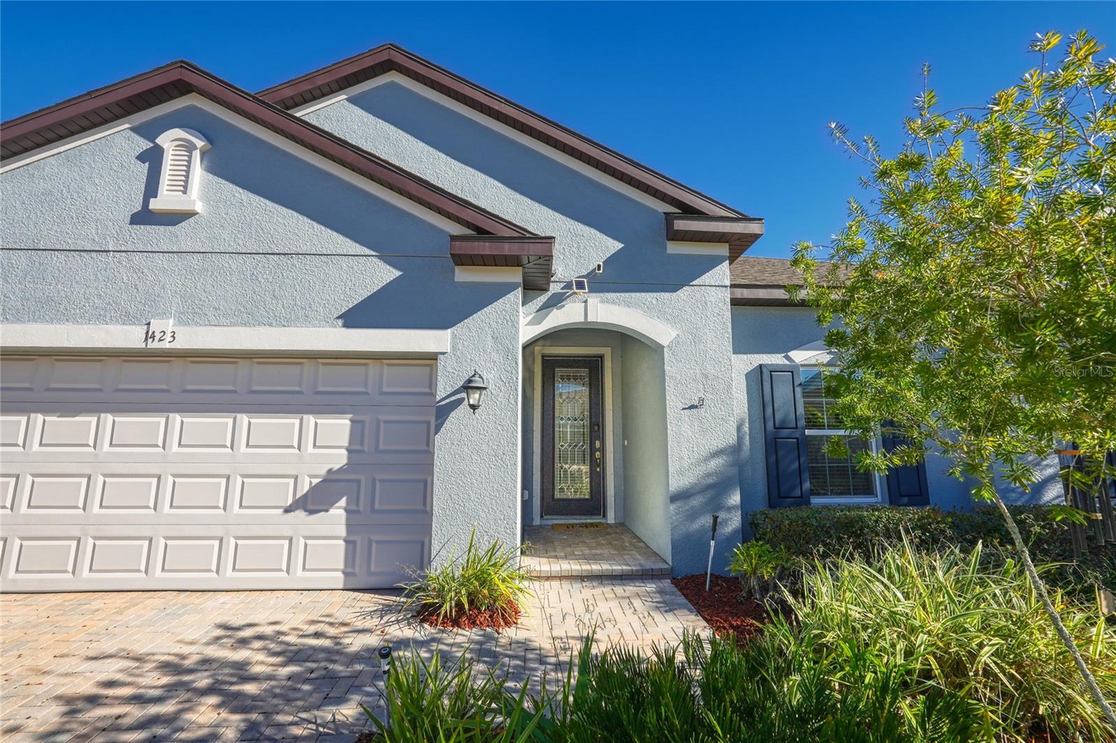 Incredible curb appeal! Gated Lake Tarpon Community