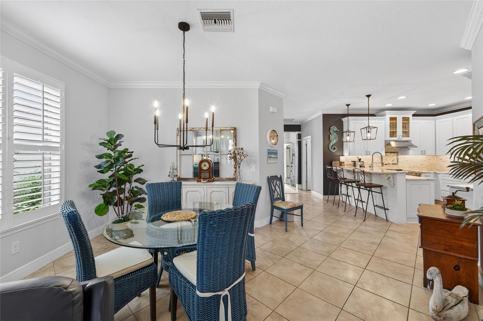 Dinning Room/Kitchen