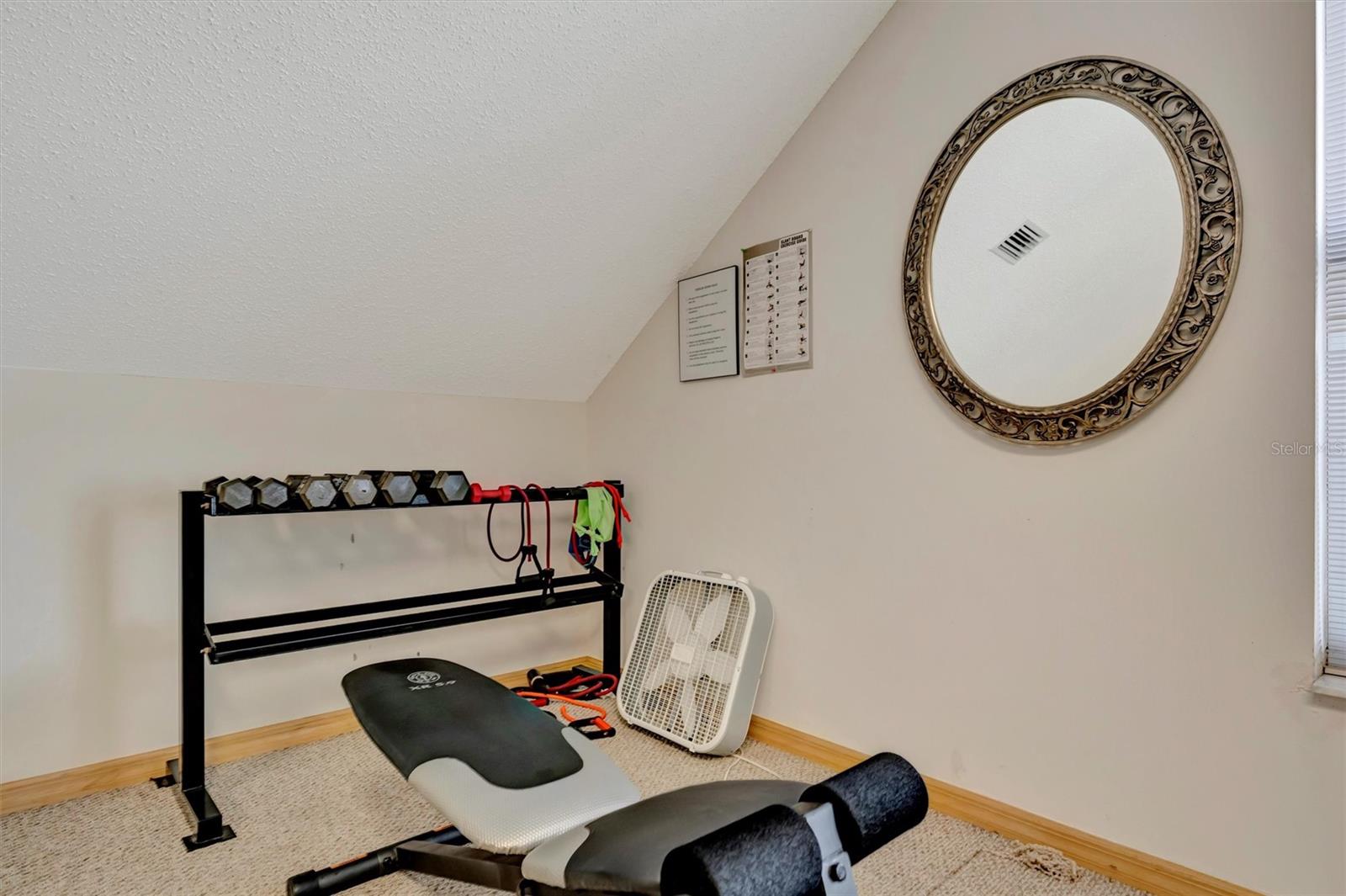 COMMUNITY FITNESS CENTER