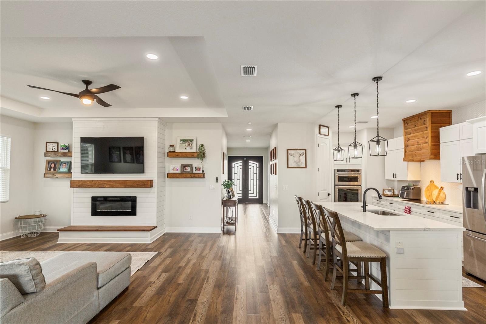 Built in electric fireplace with heat