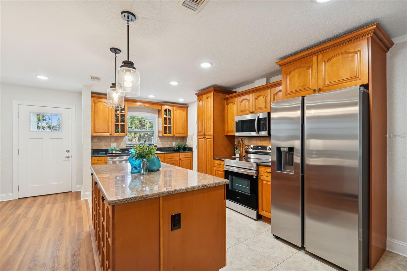 Brand New LG Kitchen appliance package enhances this spacious kitchen with lots of natural light!