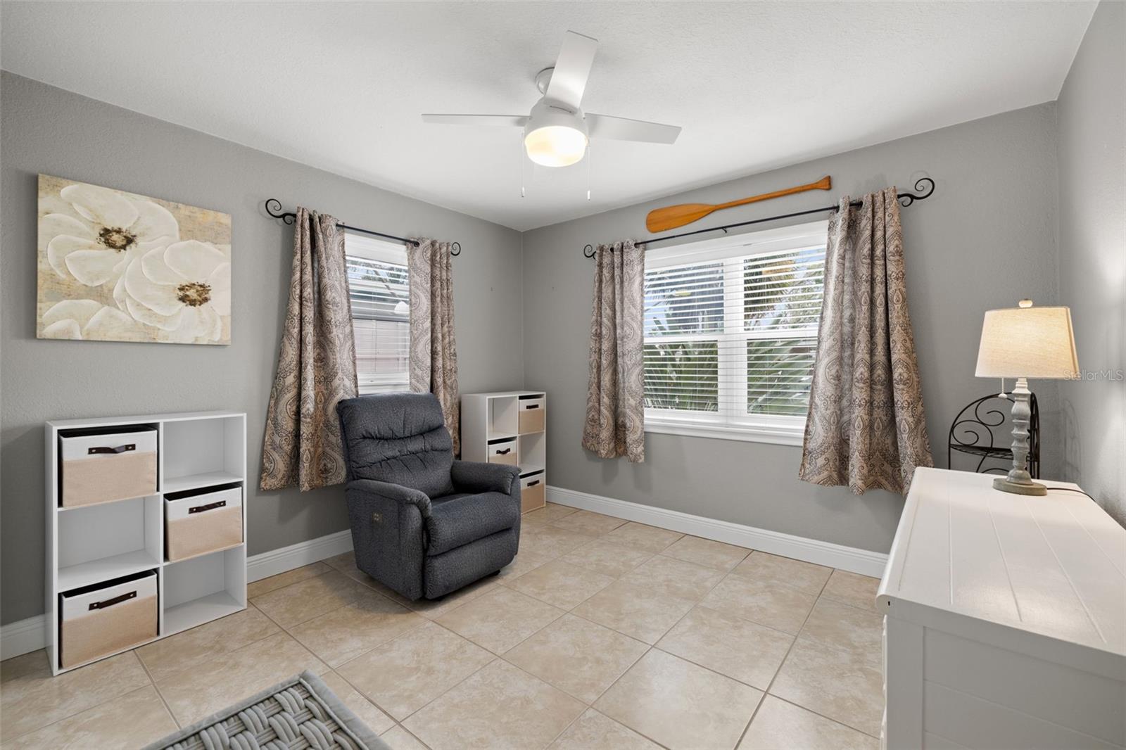 Versatile second bedroom or guest space