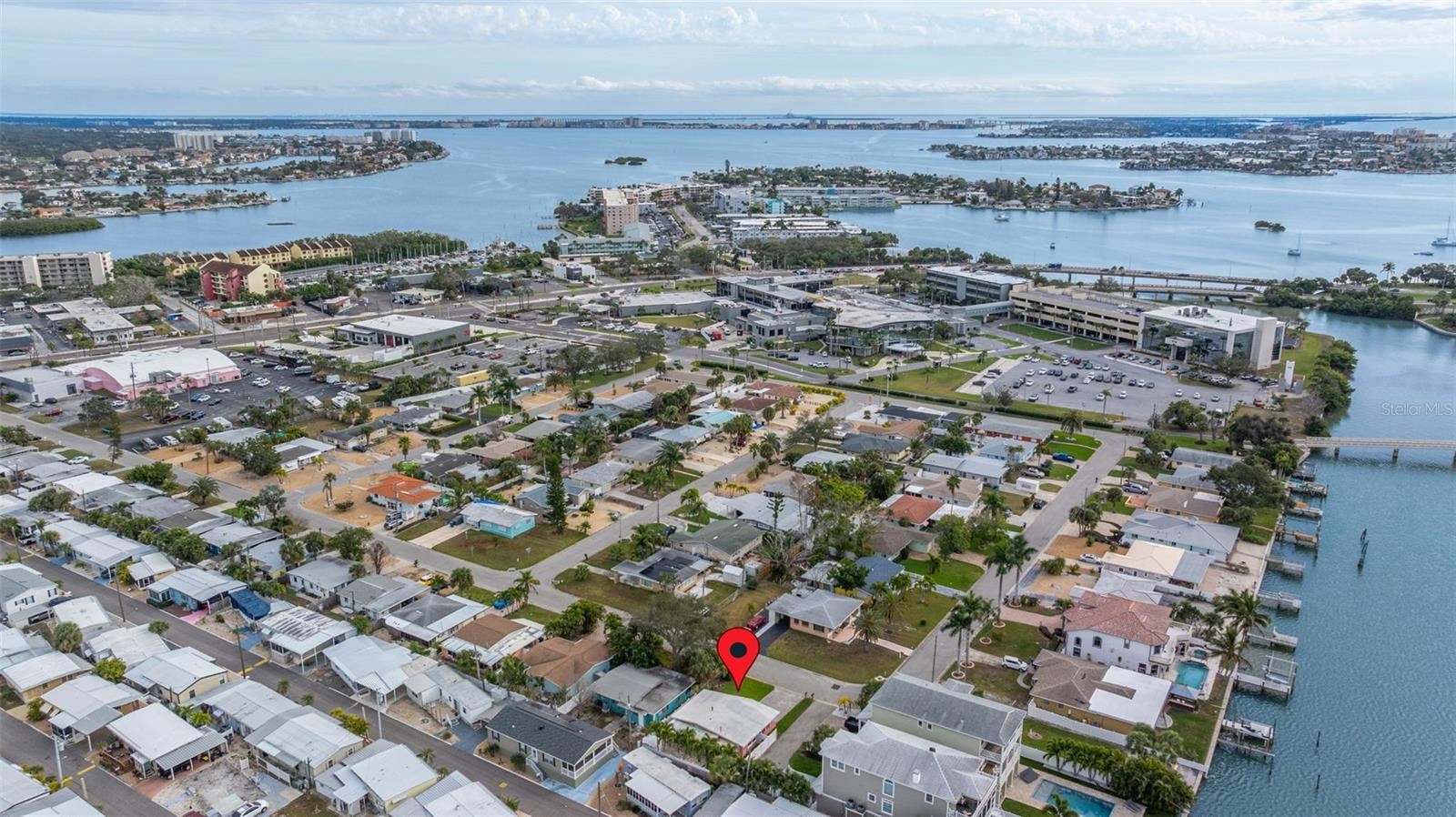 Coastal convenience close to beaches and water views